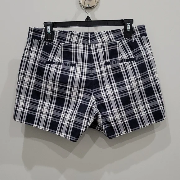 Ann Taylor Navy Plaid Shorts Size 2 - Picture 2 of 6